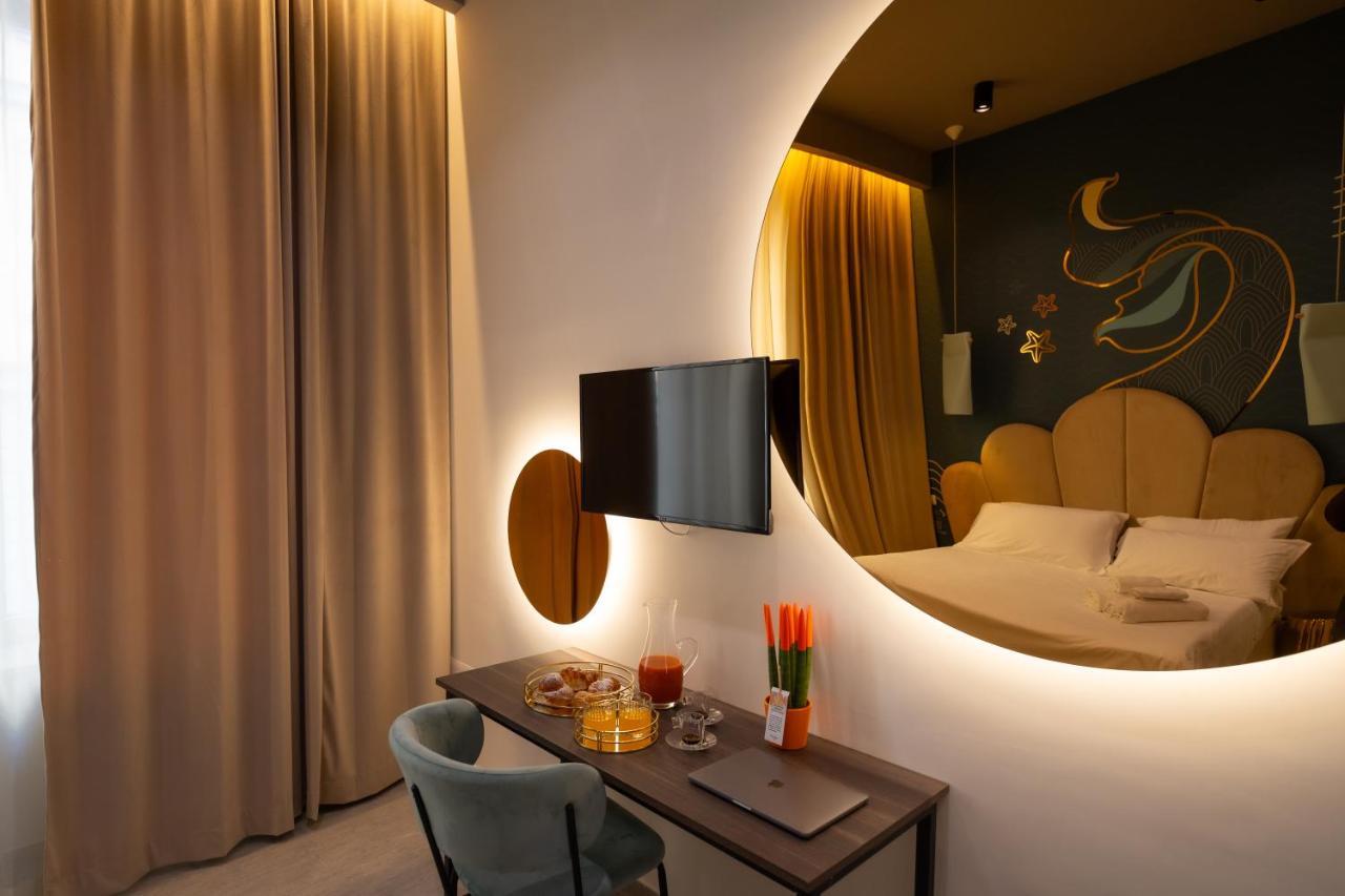 Piezz' E Sole Hotell Napoli Eksteriør bilde