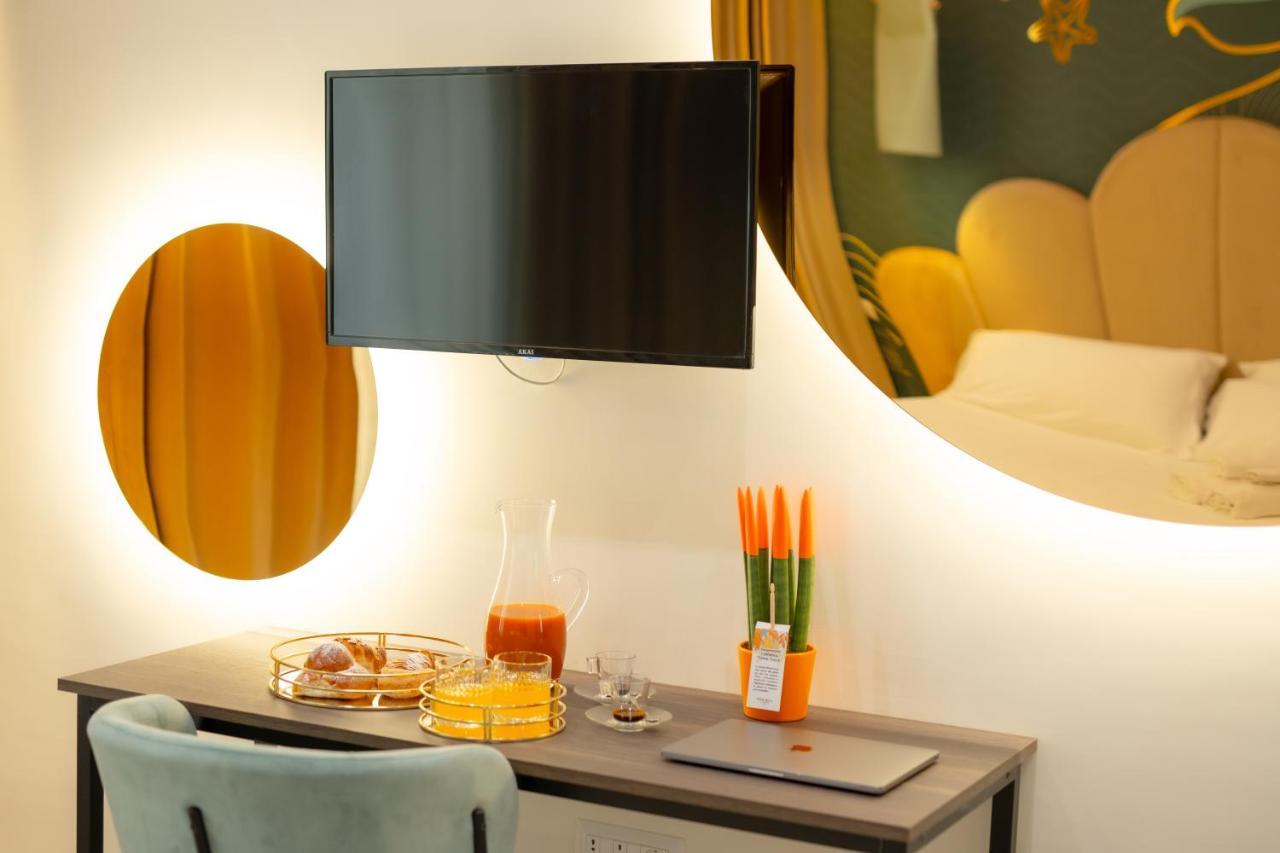 Piezz' E Sole Hotell Napoli Eksteriør bilde